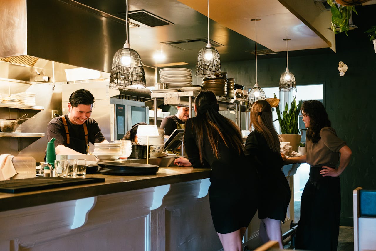 How to Manage a Restaurant Business Successfully