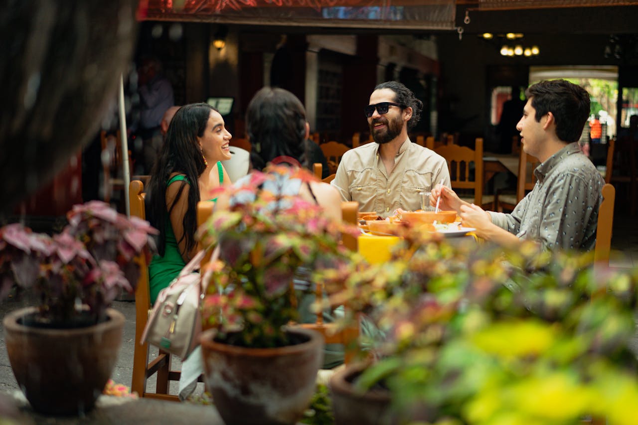 How Restaurants Can Build a Community-Led Marketing Strategy
